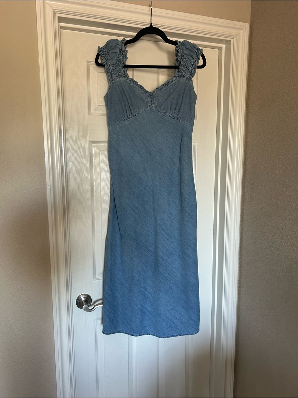 Light Wash Denim Midi Dress with Ruffled Straps, By Gap, Sz Small